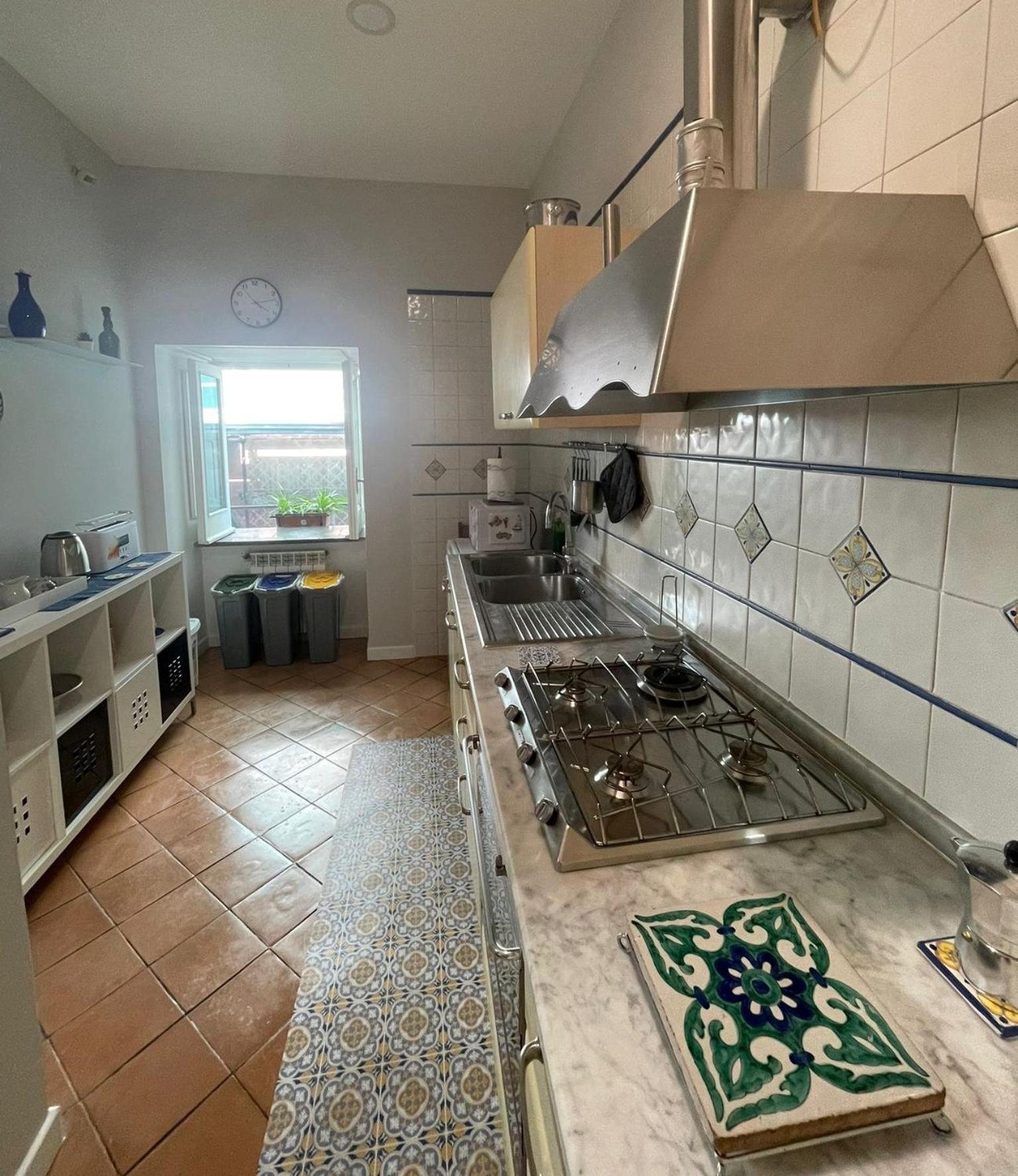 Апартаменты Nilo 28 House Неаполь Экстерьер фото